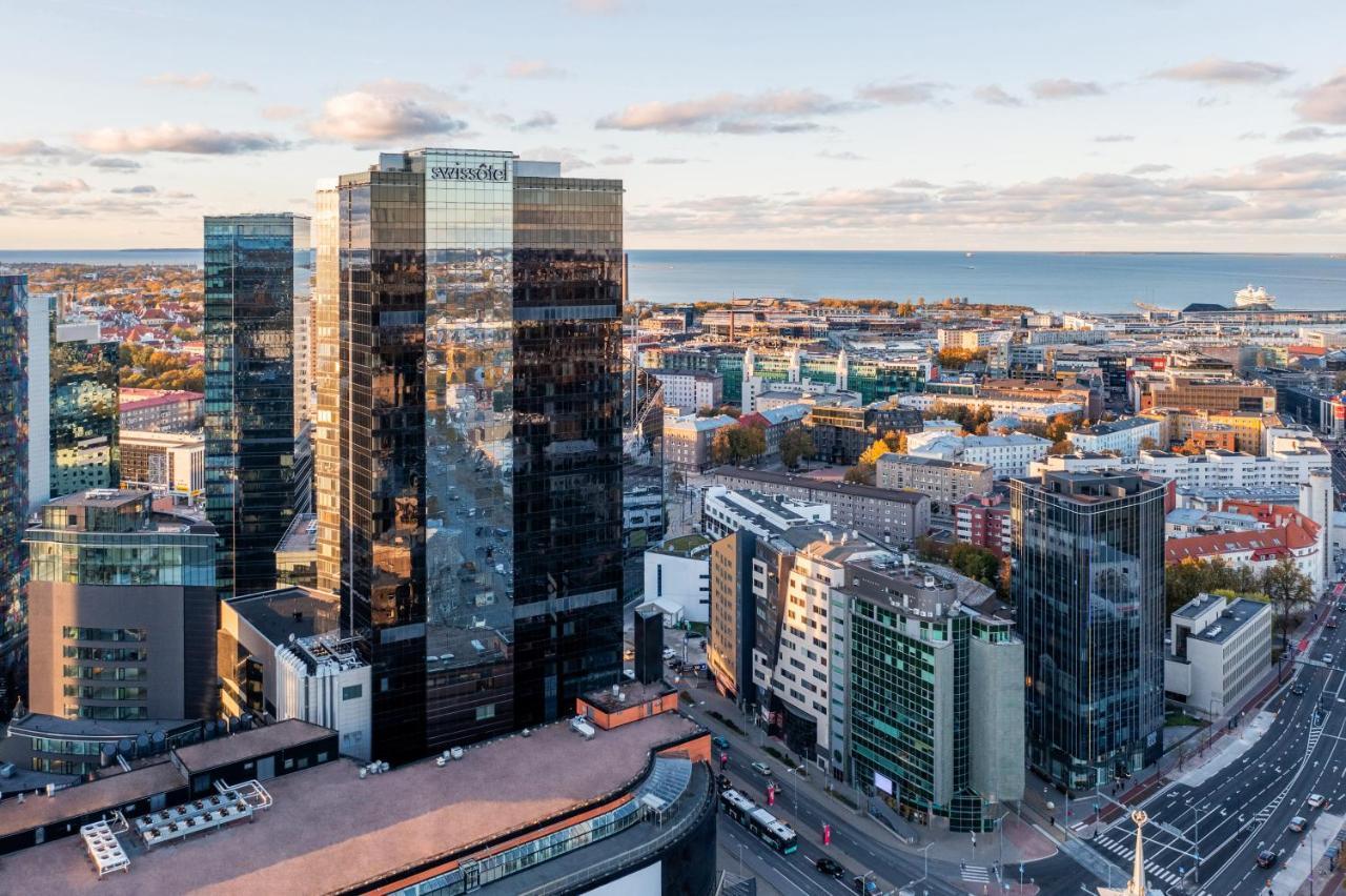 Swissotel Tallinn Ngoại thất bức ảnh The towers of the hotel