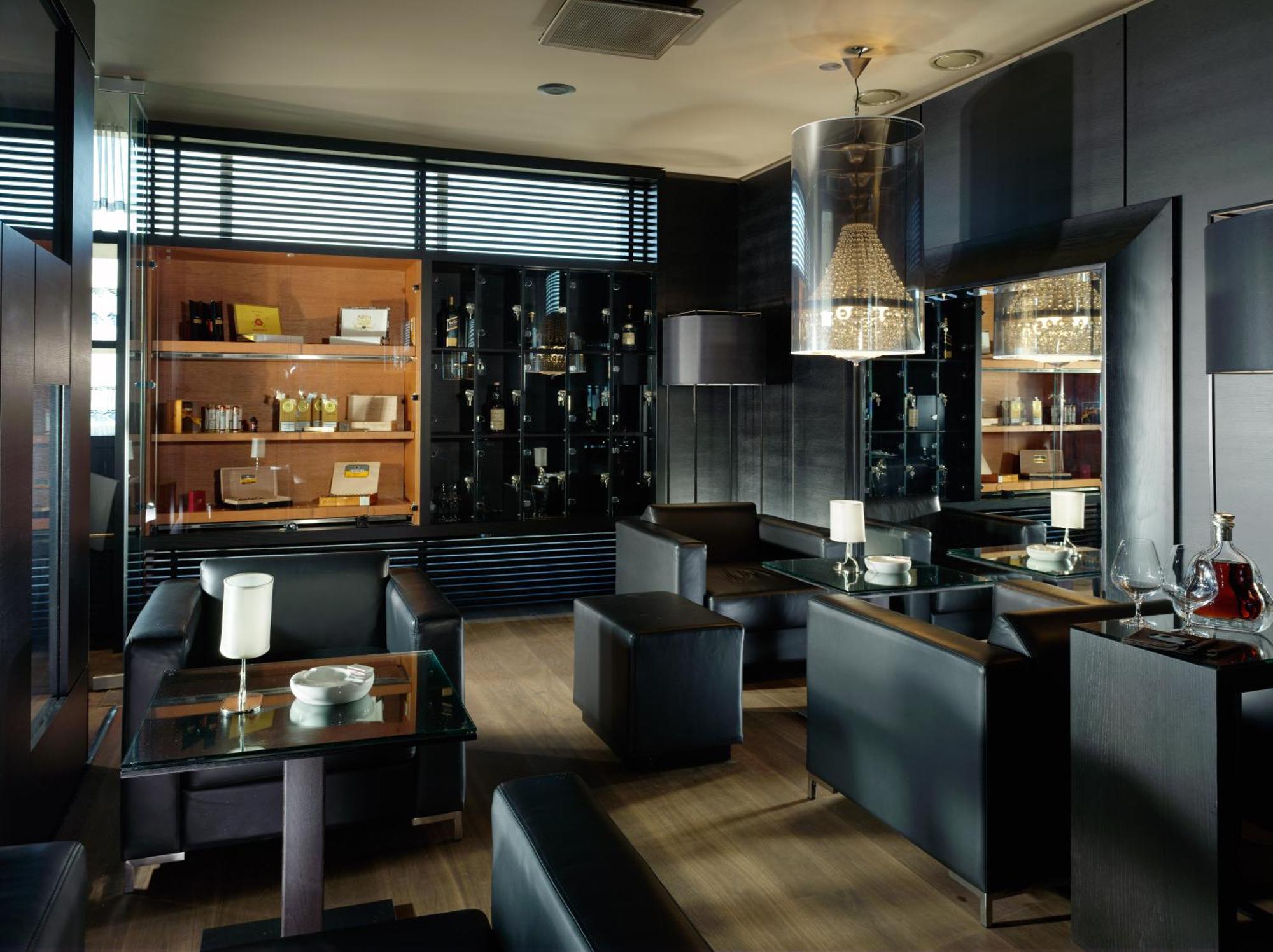 Swissotel Tallinn Ngoại thất bức ảnh The interior of the restaurant