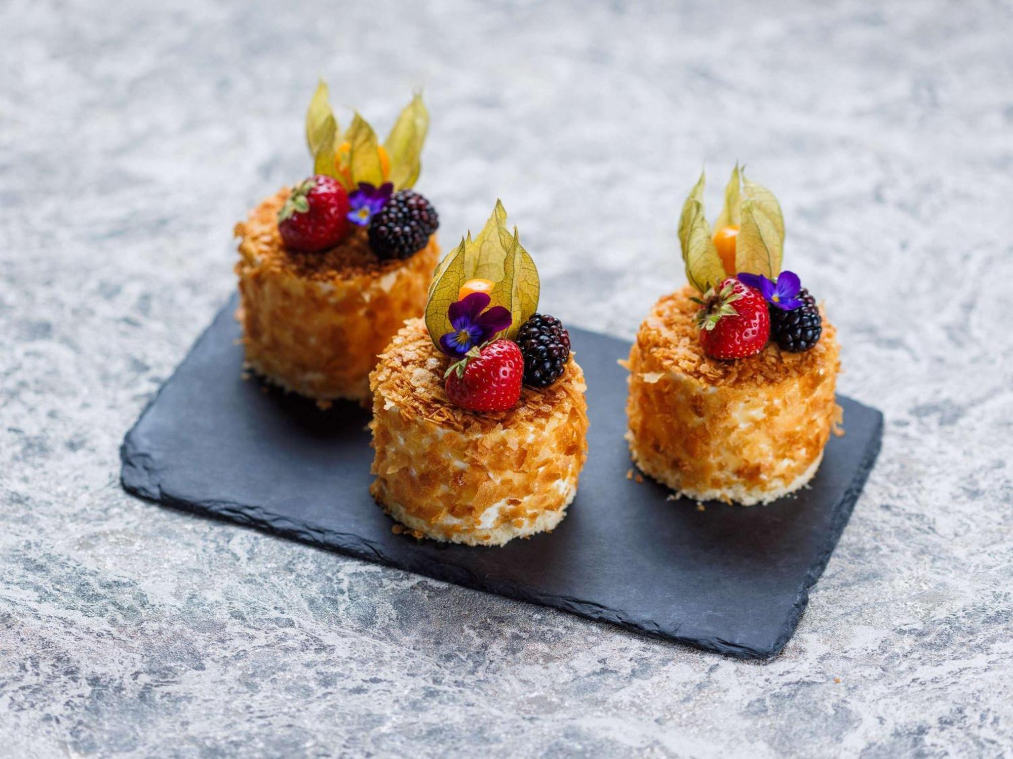 Swissotel Tallinn Ngoại thất bức ảnh A fruit tart